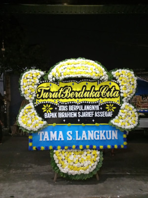 Papan Bunga Duka di Tanjung Raden