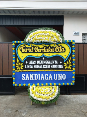 Papan Bunga Duka di Tanjung Raden