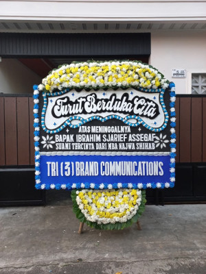 Papan Bunga Duka di Tanjung Raden